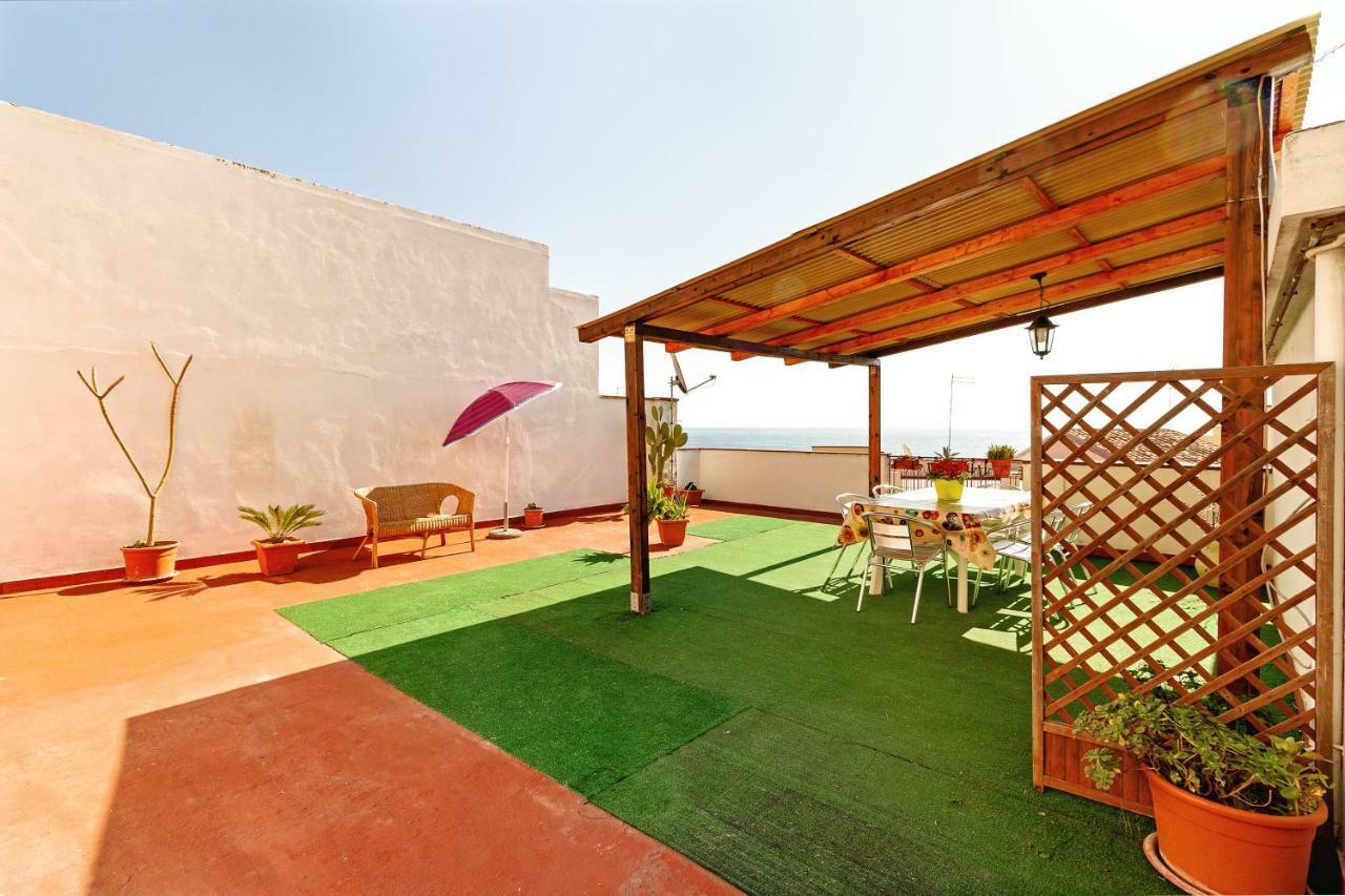 Seaview Terrace Sunny Apartment Giardini Naxos Exteriör bild